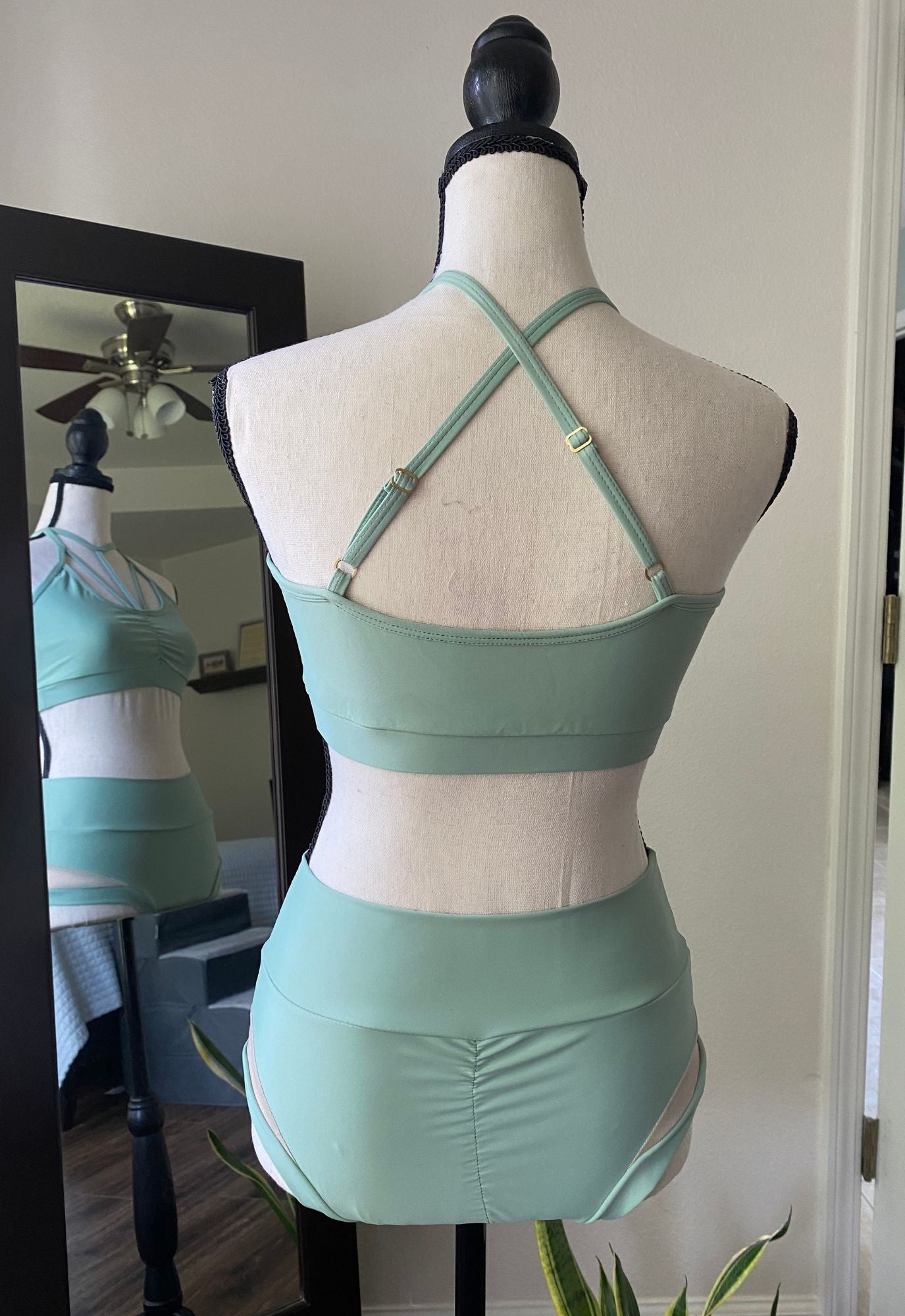 Dalia Bottoms (6 Styles)